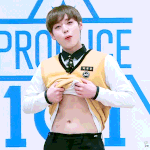 [워너원] <b>지훈이</b> 복근 생겼을까?!