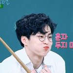 [시우민] 온 커뮤를 들썩이게한 시우민의 애교를