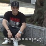 [뉴이스트] 강아지한테 무시당하는 21살 호랑이