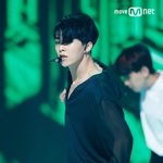 [시우민] 시우민 엠카 <b>단독컷</b> 대박!!!!!!!!!