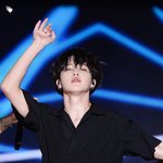 [방탄소년단] 춤출때보면 손끝<b>처리</b> 하나도