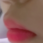<b>솔직</b>하게 나 입나온편이야?