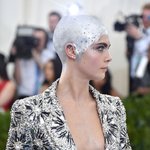 머리 실제 머리야...?<b>cg</b>인줄 ㅎㄷㄷㄷㄷㄷ