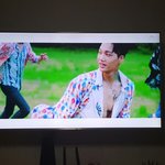 [EXO] 티비로 뮤비봐라 <b>행복</b>해져