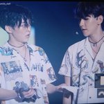 [시우민] 동생들한테 <b>휴지</b>노나주는 고먐미