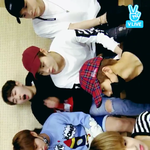 [워너원] <b>지훈이</b> 탄이 간식 왜 챙겼어?