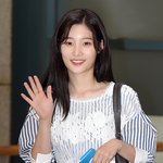 오늘자 정채연 공항패션.jpg (청순끝판왕)