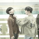 직찍인데도 <b>리얼</b>한 표정급변짤 ㅋㅋㅋ