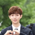 [워너원] <b>우산</b>..씌워줘...