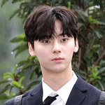 [황민현] 오늘도 미친<b>미모</b>