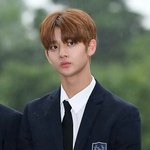 [EXO] 엑퀴년들아 <b>퇴소</b> 사진 떡보정 좀 작작해라