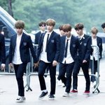 [워너원] 5란고교 <b>사교</b>클럽이다 ㅋㅋㅋㅋㅋㅋ