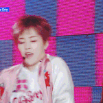 [EXO] 쟤는 가져올 사진이 저거하나밖에없나봐..<b>애잔</b>