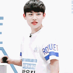 [워너원] 우진이는 카메라 앞에서 말투 <b>어색</b>해진다