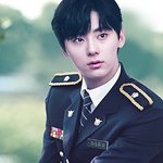 [워너원] 황민현 <b>제복</b>짤