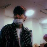 [EXO] 그런데 왜 <b>하필</b>  이런 사진 올린거지?
