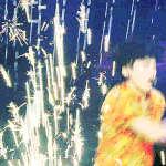 [시우민] 인가 <b>폭죽</b>도 돕는 시우민