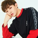 [워너원] 윤지성 도랏나? <b>대존</b>잘이야ㅅㅂ