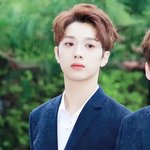 [워너원] 관<b>린아</b> 안경 벗자.......