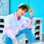 [워너원] 나진짜 약간 패션<b>센스</b>가  지훈이급