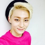 [황민현] 민현이 사실 말야 때 움짤