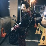 [EXO] 아니 사진 넘기다가 이사진 <b>나올</b> 때