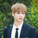 [강다니엘] 다 휴가 갔냐..?
