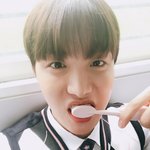 [방탄소년단] 나만 <b>파데</b> 브러신줄 알았나봐....