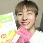 [워너원] <b>니</b>들한테 지성이 품어달라고 한 적 없어 ㅠ