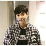 머리 자른 장문복