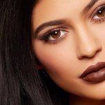 [댓글부탁해] 초6인데 <b>카일</b>리언냐처럼 컨투어링 하는거 ㅇㄸ염