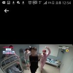 [워너원] <b>지후</b>니 공부해?...일기쓰나보네