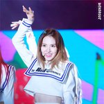<b>리즈</b>가 코 앞인 여돌