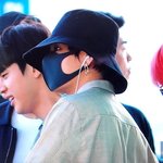 [방탄소년단] <b>아아</b> 맞습니다 그도 흑발입니다