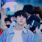 [방탄소년단] 오늘 쩔어 활동<b>때</b> 모습이 <b>보임</b>