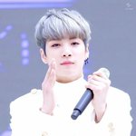 [김종현] 부기 <b>은발</b>머리 배경화면