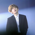 [백현] 백현이의 이런 <b>순간들</b>이 얼마나 좋은지..
