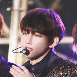 [방탄소년단] 끊임없이 풀리는 태태의 <b>영동대</b>로짤들..