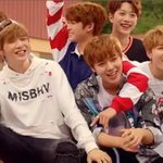 [워너원] <b>에너</b>제틱 뮤비 본사람?