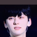 [워너원] 내일 <b>황제</b>님황민현 생일이다 우리내일실검올리자ㅅㅁㅇㅈ