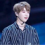 [강다니엘] <b>안방</b>1열짤