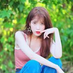한번만 본 사람은 없다는 아이유 8주년 사진