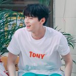 [황민현] <b>그가수</b> <b>그</b>팬인가봐