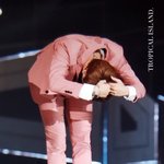 [강다니엘] 댕댕이가 <b>하트</b>도 하고싶고 인사도 하고싶을때