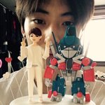 [황민현] 월급날이라 기분좋으니까 오늘 하루도 <b>행쇼</b>