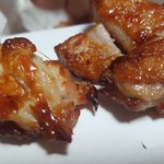 어느 치킨의 닭털