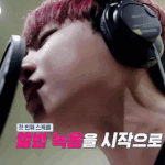 [박우진] 녹음에 <b>열중</b>하는 참새