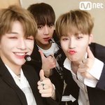 [강다니엘] 새로뜬 셀카! <b>눈두덩</b>이 녤 스밍ㅇ