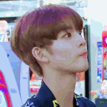 [EXO] <b>울</b><b>애기</b>는 아직 연예인을 신기해함