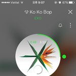 [EXO] 와 나 비행기 <b>환승</b>기다리면서도 스밍한다~
